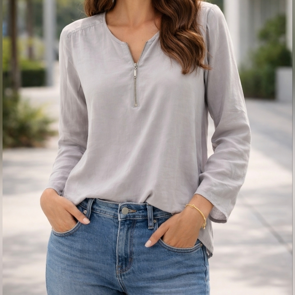 Chico's Light Gray Zip-Up Blouse